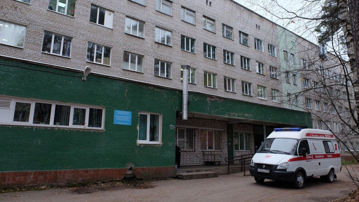 Органы опеки отказались изымать из семьи сестру мальчика, умершего из-за ВИЧ в Краснокамске