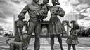 Голосуем: пермякам показали варианты скульптуры «Счастливая семья», которую поставят у Театра-Театра