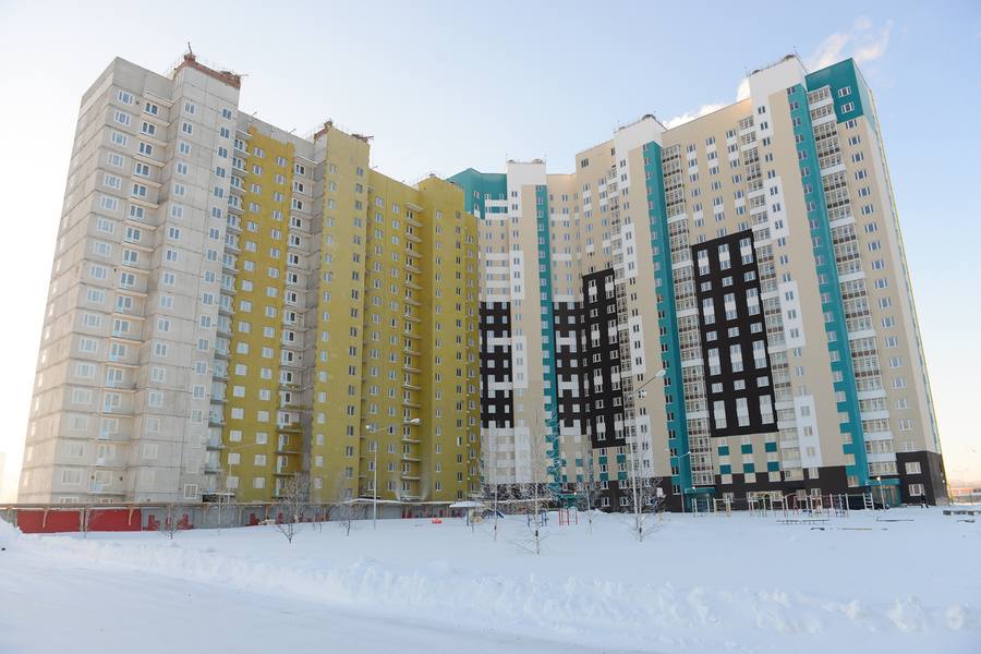 В "Хрустальных ключах" стоимость готовой трёхкомнатной квартиры – от 3,5 млн рублей.
В "Хрустальных ключах" стоимость готовой трёхкомнатной квартиры – от 3,5 млн рублей.
