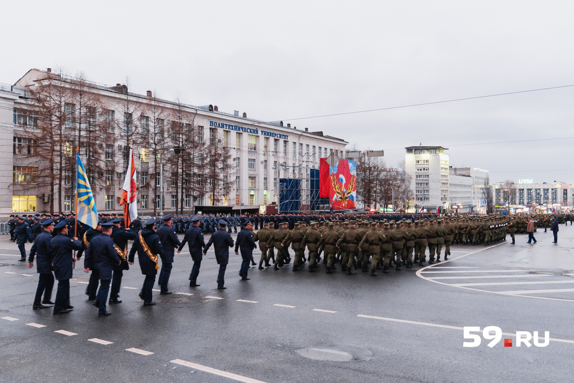 Репетиция проходила под дождем Репетиция проходила под дождем