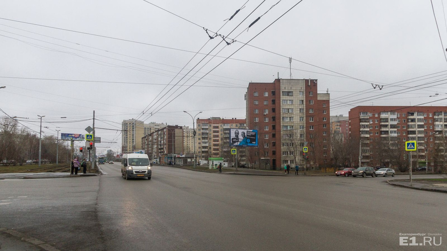 Перекрёсток Уральской и Смазчиков.
Перекрёсток Уральской и Смазчиков.