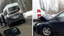 В Ярославле «Форд» влетел под автобус: пострадали пассажиры