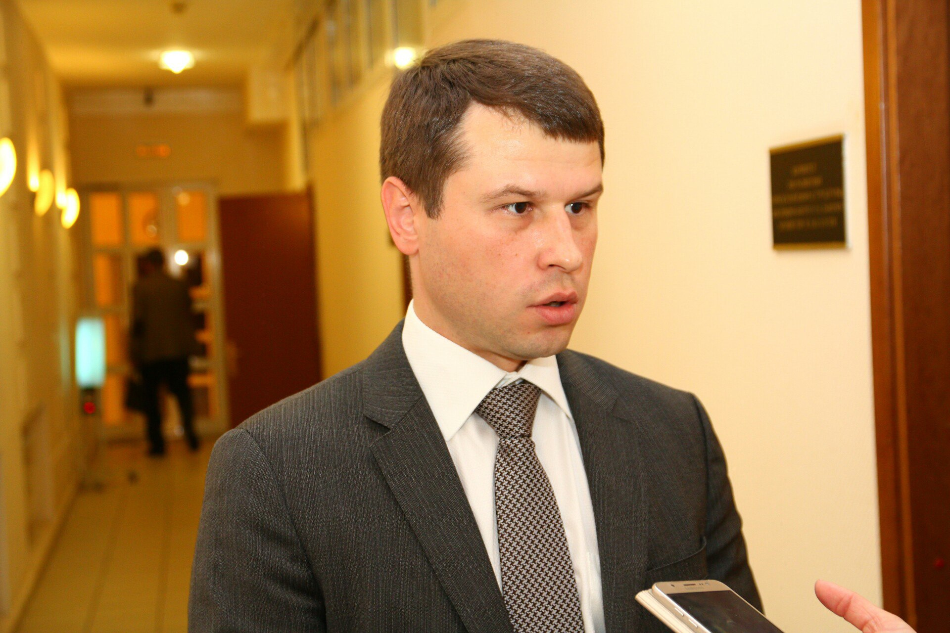 Дмитрий Квашин предложил передавать часть  муниципальной уборочной техники районам