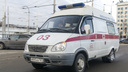 В центре Ростова с четвертого этажа выпала женщина