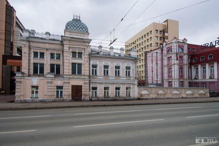 Усадьба ротмистра Переяславцева. В 1988 году здание реконструировали.