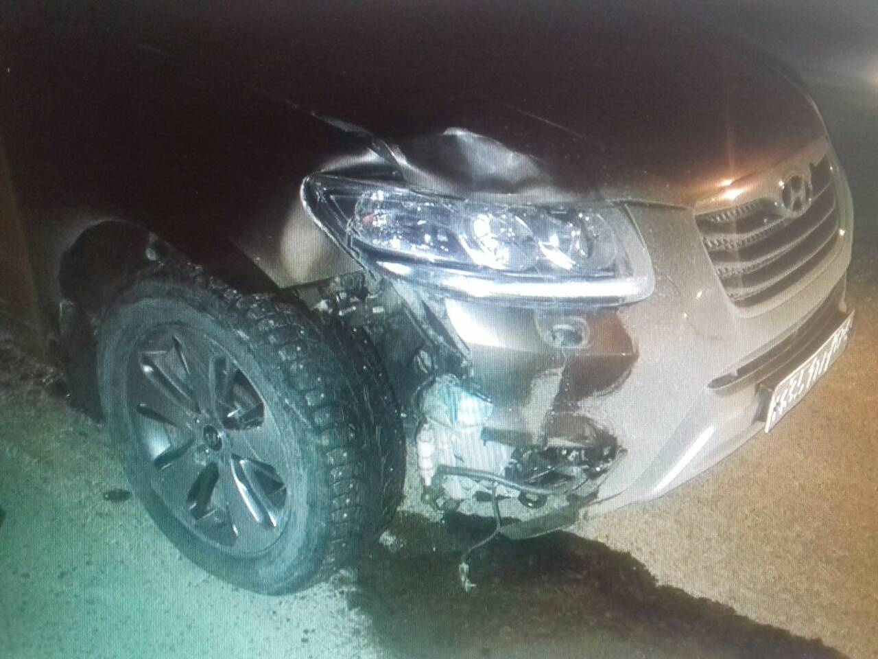 Водитель Hyundai Santa Fe сбил 23-летнего пешехода