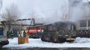 Сгорел до работы: в Челябинске огонь уничтожил маршрутный ПАЗ, прогревавшийся перед рейсом
