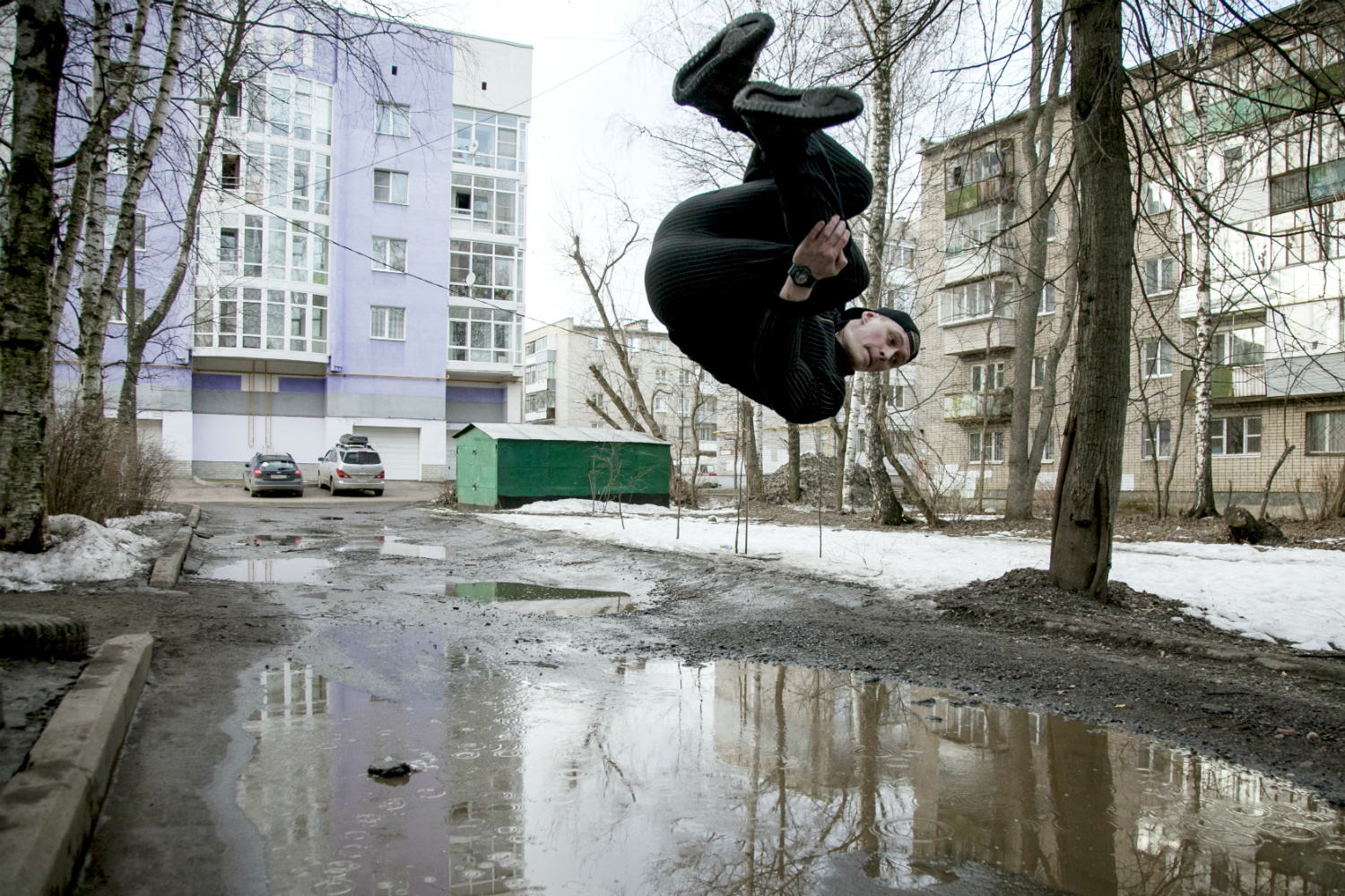 Фото пьяного в луже