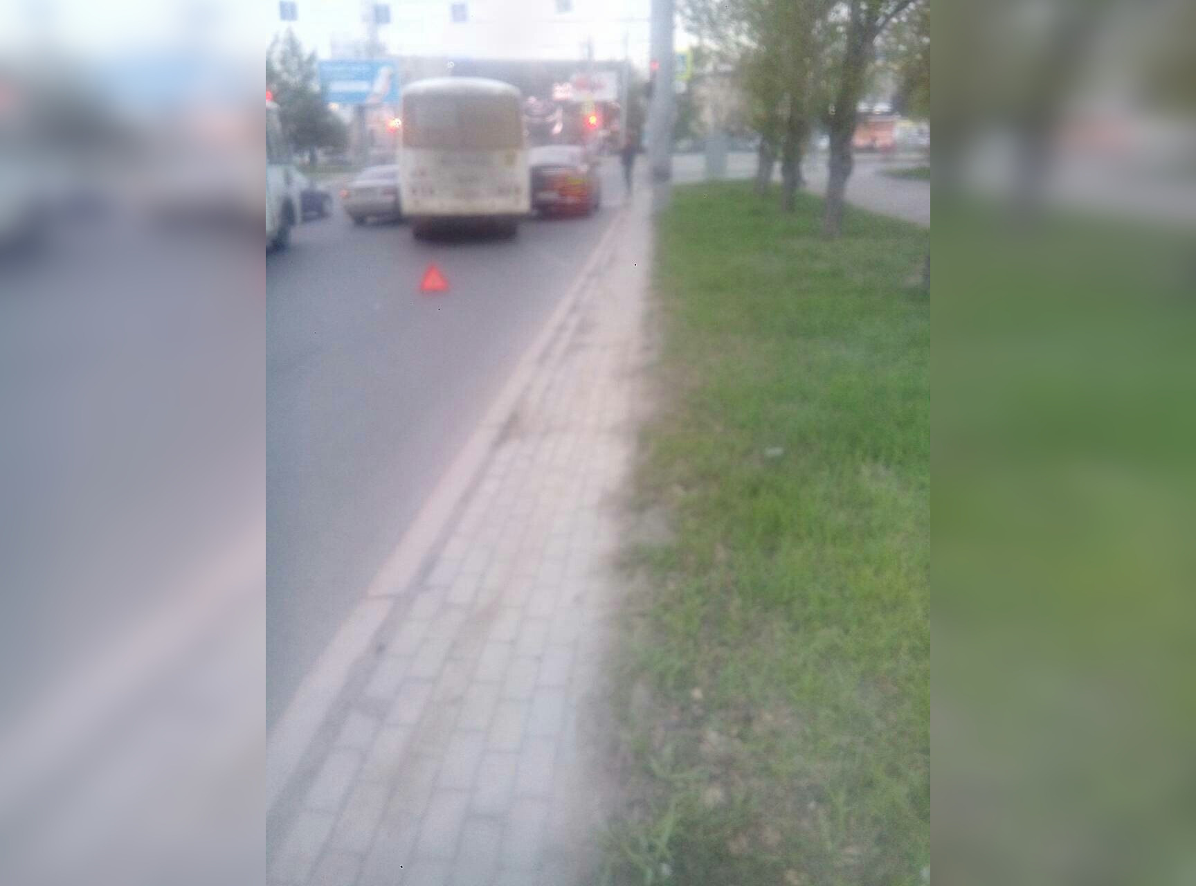 Авария произошла возле дворца спорта «Юность» Авария произошла возле дворца спорта «Юность»
