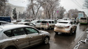 Из-за снега на дорогах Ростов встал в девятибалльных пробках