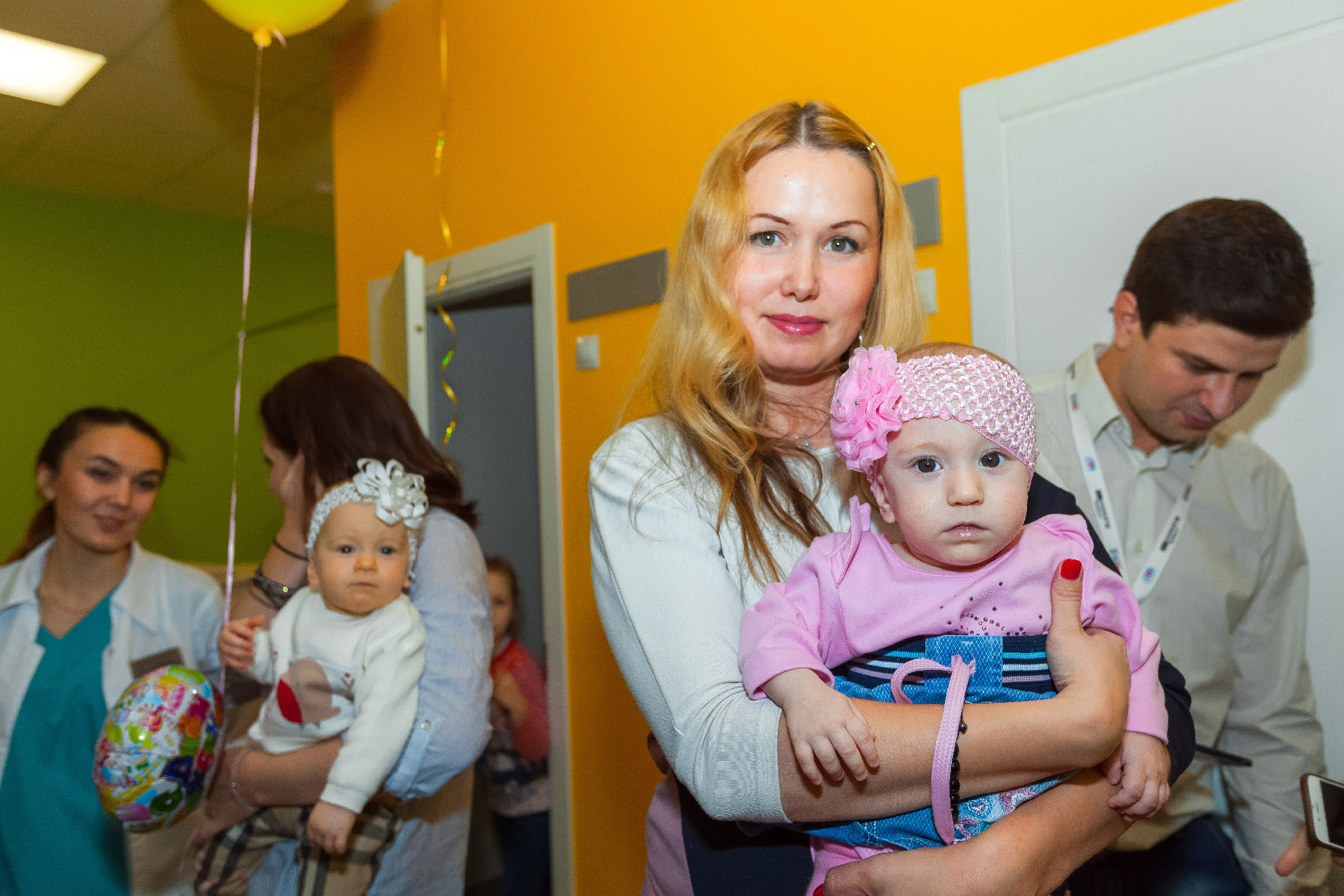 А маленькая Сашенька 10 месяцев назад весила чуть больше 600 граммов А маленькая Сашенька 10 месяцев назад весила чуть больше 600 граммов