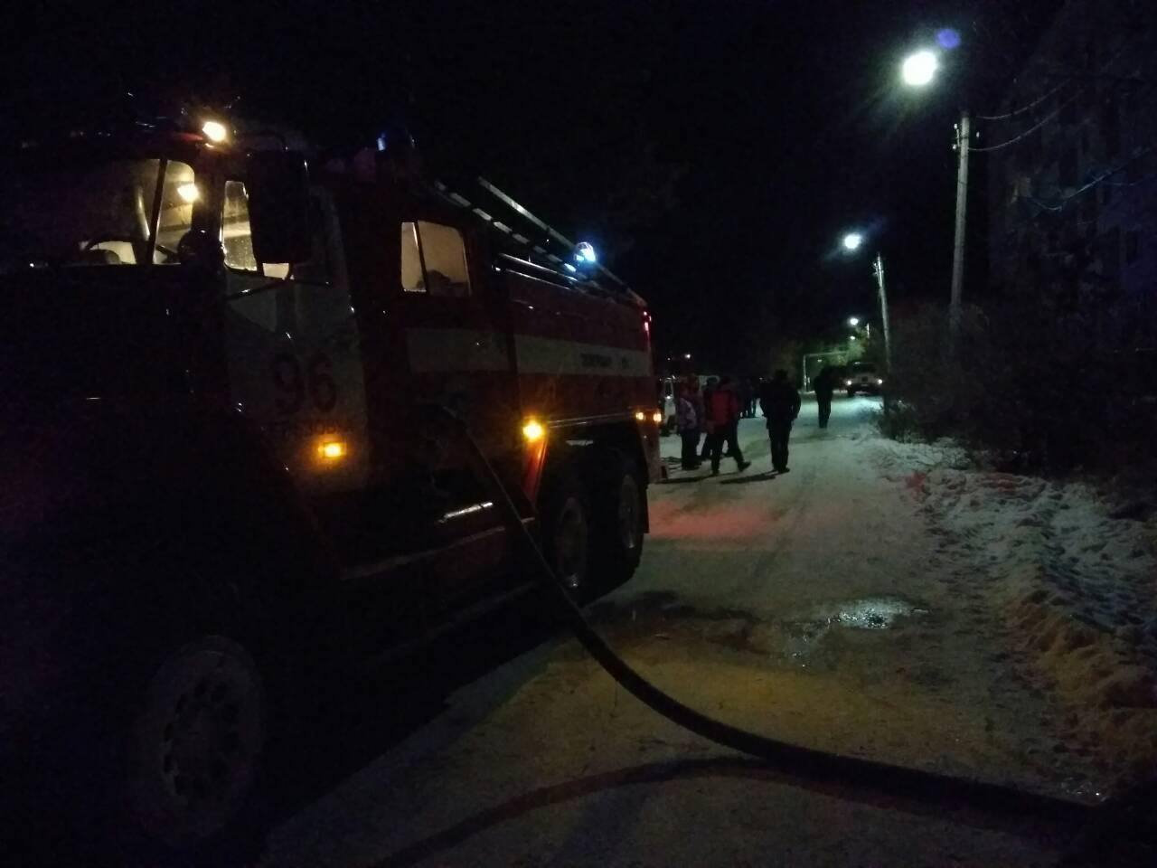 На место приезжали пожарные и даже глава регионального МЧС