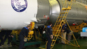 Самарскую ракету-носитель «Союз-ФГ» установили на стартовый комплекс