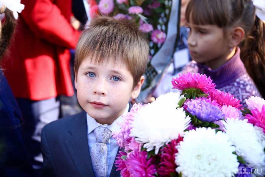 Фото первоклашек 1 сентября мальчиков