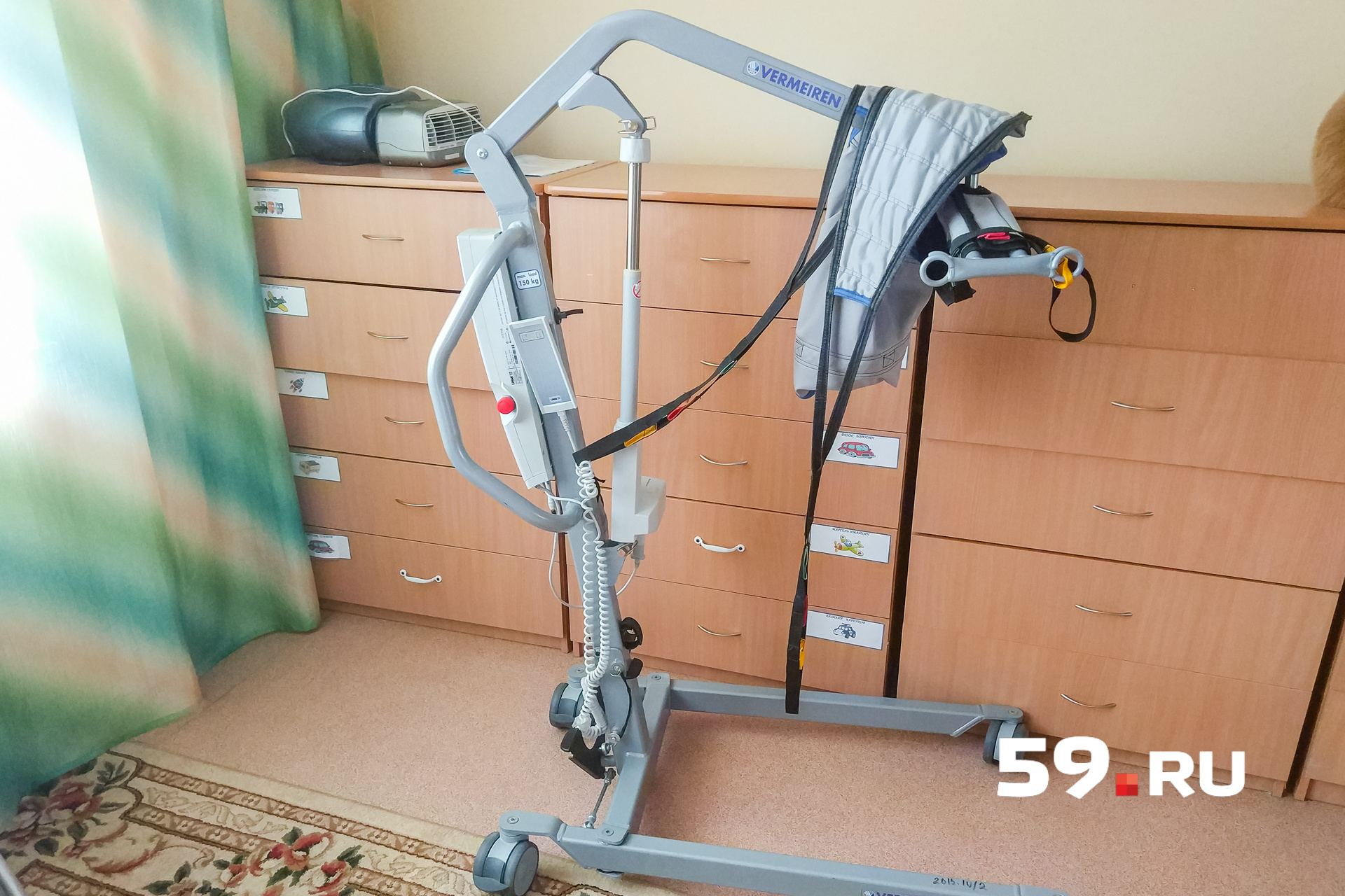 Такому подъемнику под силу поставить на ноги даже подростка Такому подъемнику под силу поставить на ноги даже подростка