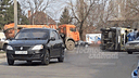 В Ростове машина скорой помощи перевернулась после столкновения с КАМАЗом