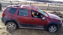 В Холмогорском районе водитель Renault не справился с управлением и оказался в кювете