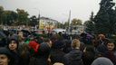 «С ними провели беседу»: в Самаре полиция задержала митингующих сторонников Навального