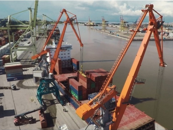 кадр из видео/seafishport.ru