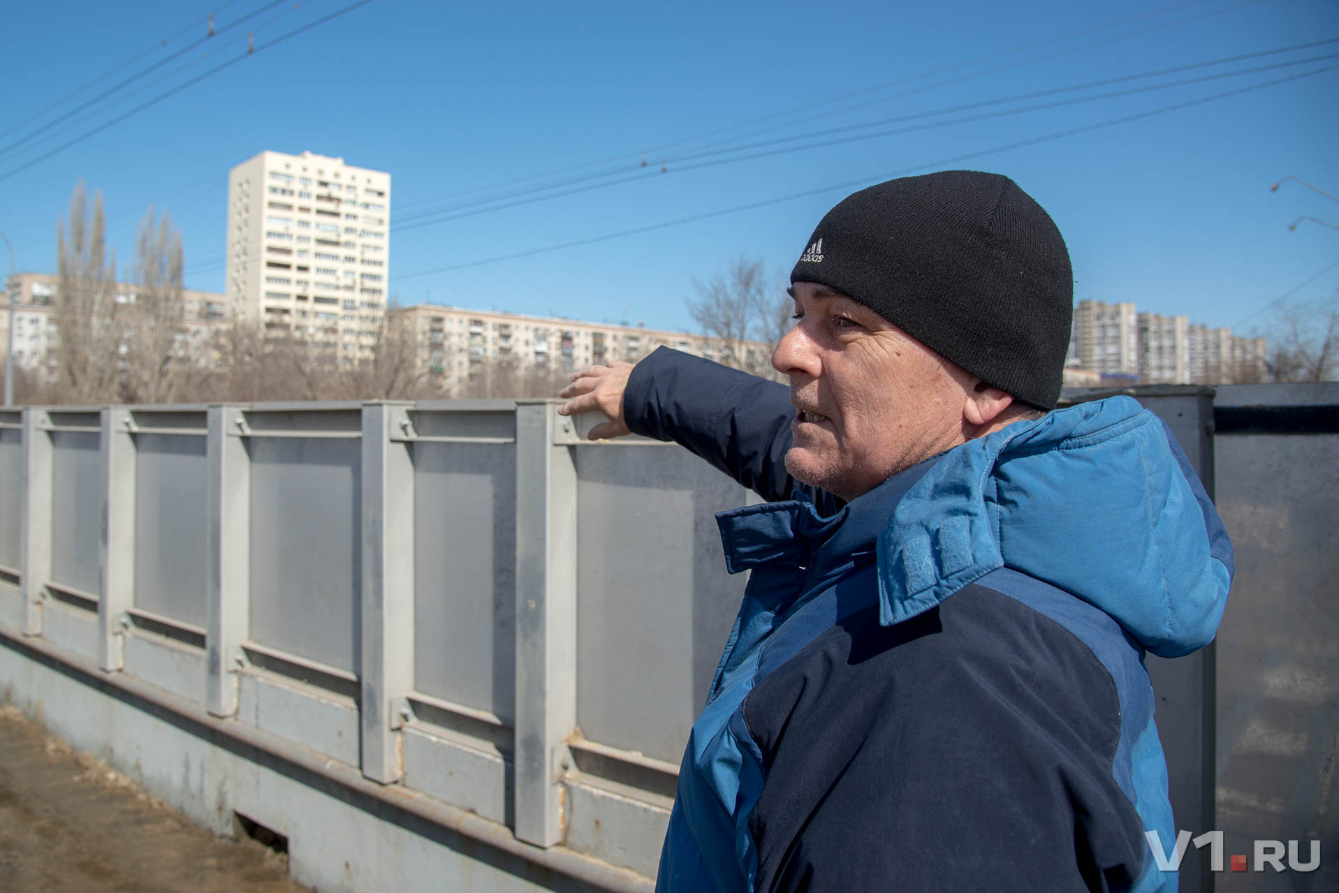Из-за недостаточной высоты экранов мужчине пришлось стирать куртку Из-за недостаточной высоты экранов мужчине пришлось стирать куртку