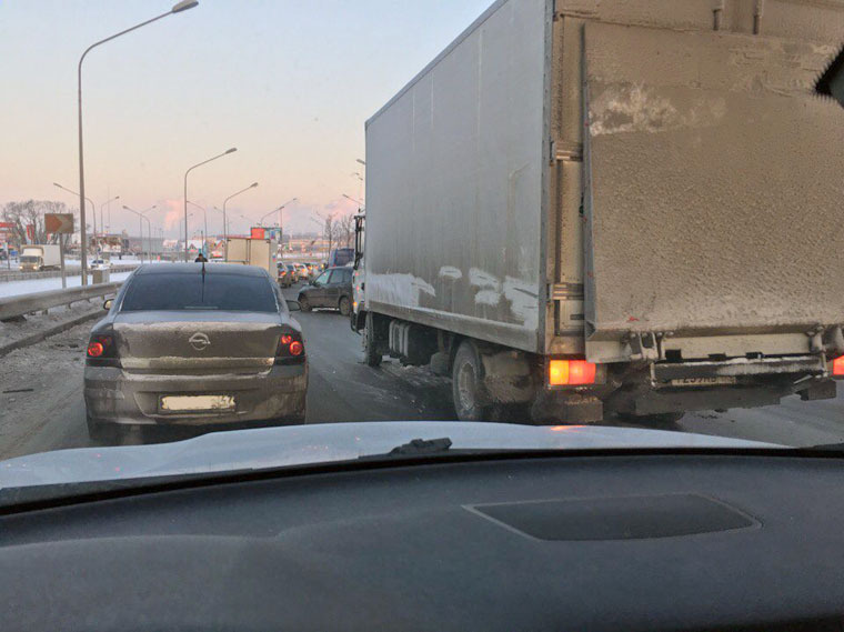 Фото из группы "ДТП и ЧП | Санкт-Петербург" в соцсети "ВКонтакте"