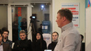 В Архангельске депутат предложил проверить школьного учителя из-за его лекции в штабе Навального