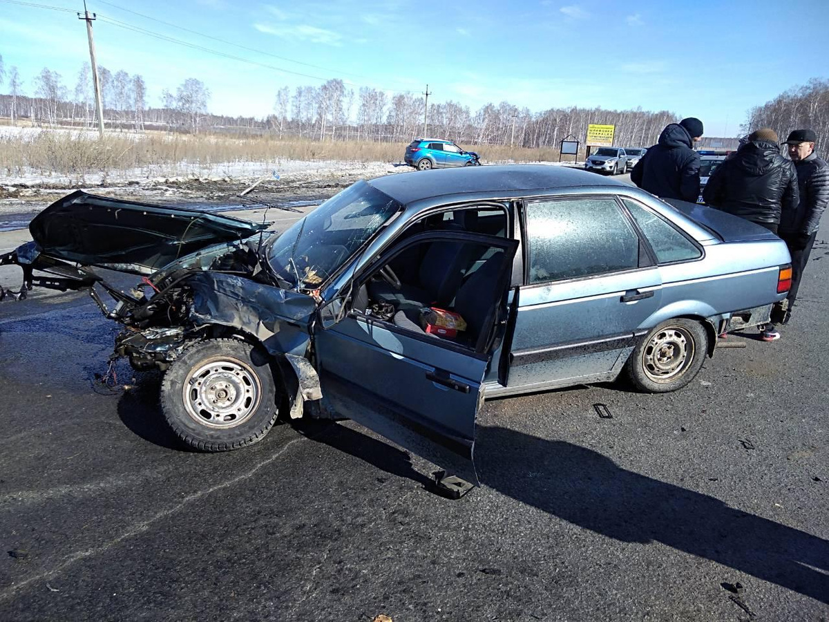 Последствия аварии на трассе в Сосновском районе