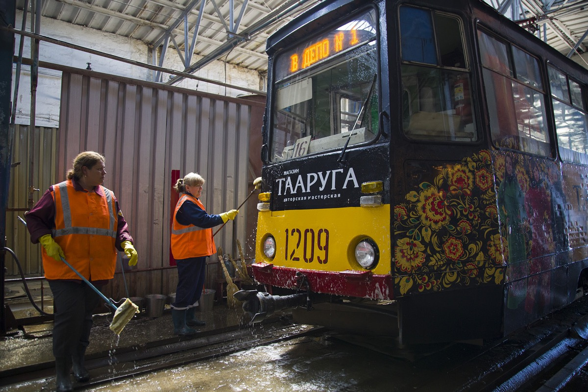 Капитальную мойку трамваи проходят раз в пять дней