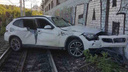 Не успел проскочить: подробности столкновения BMW и поезда в Самаре