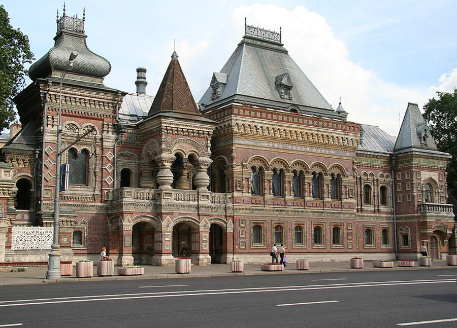 Исторические здания в москве