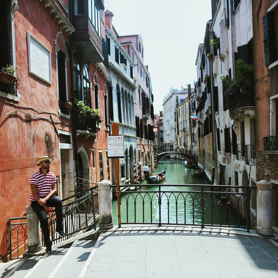 Венеция — самый популярный туристический город. Ходят разговоры, что через несколько лет он не сможет принимать приезжих