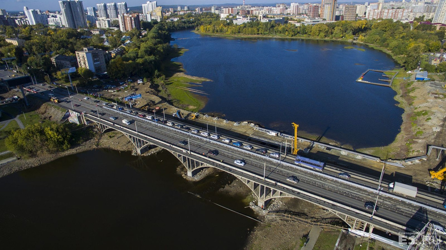 Макаровский мост екатеринбург фото