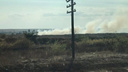 Пожарные тушат горящую свалку в Дубовском районе