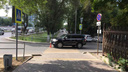 На Ново-Садовой водитель «Ленд-Крузера» сбил велосипедиста с двухлетним ребенком