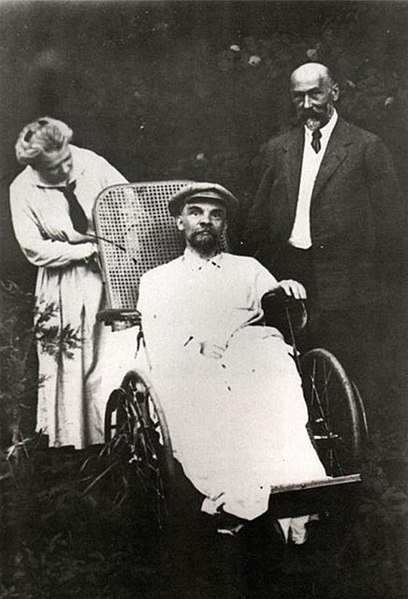 Больной Ленин в Горках, 1923 год