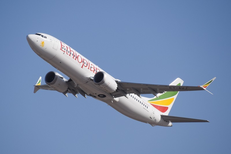 Ethiopian airlines Boeing 737 MAX 8 (рег. ET-AVJ)//LLBG Spotter/СС/Wikipedia