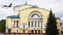 Декорации и костюмы Волковского театра застряли во Владивостоке