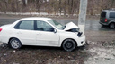 В Тольятти пожилой водитель на Datsun ON-DO врезался в столб