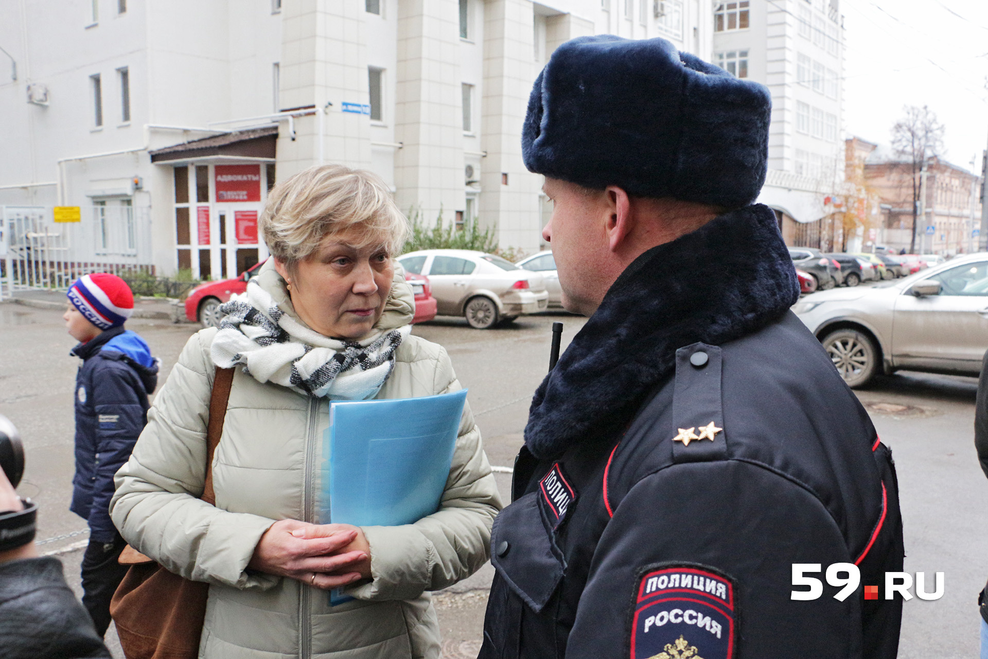 На месте сотрудники полиции следили за порядком На месте сотрудники полиции следили за порядком