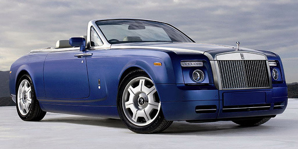 2: Rolls-Royce Phantom Drophead Coupe