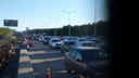 Самарцы выезжают из города на выходные: движение на Московском шоссе и Авроре встало