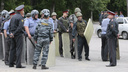 Челябинцев обеспокоили вооруженные наряды полиции на улицах города