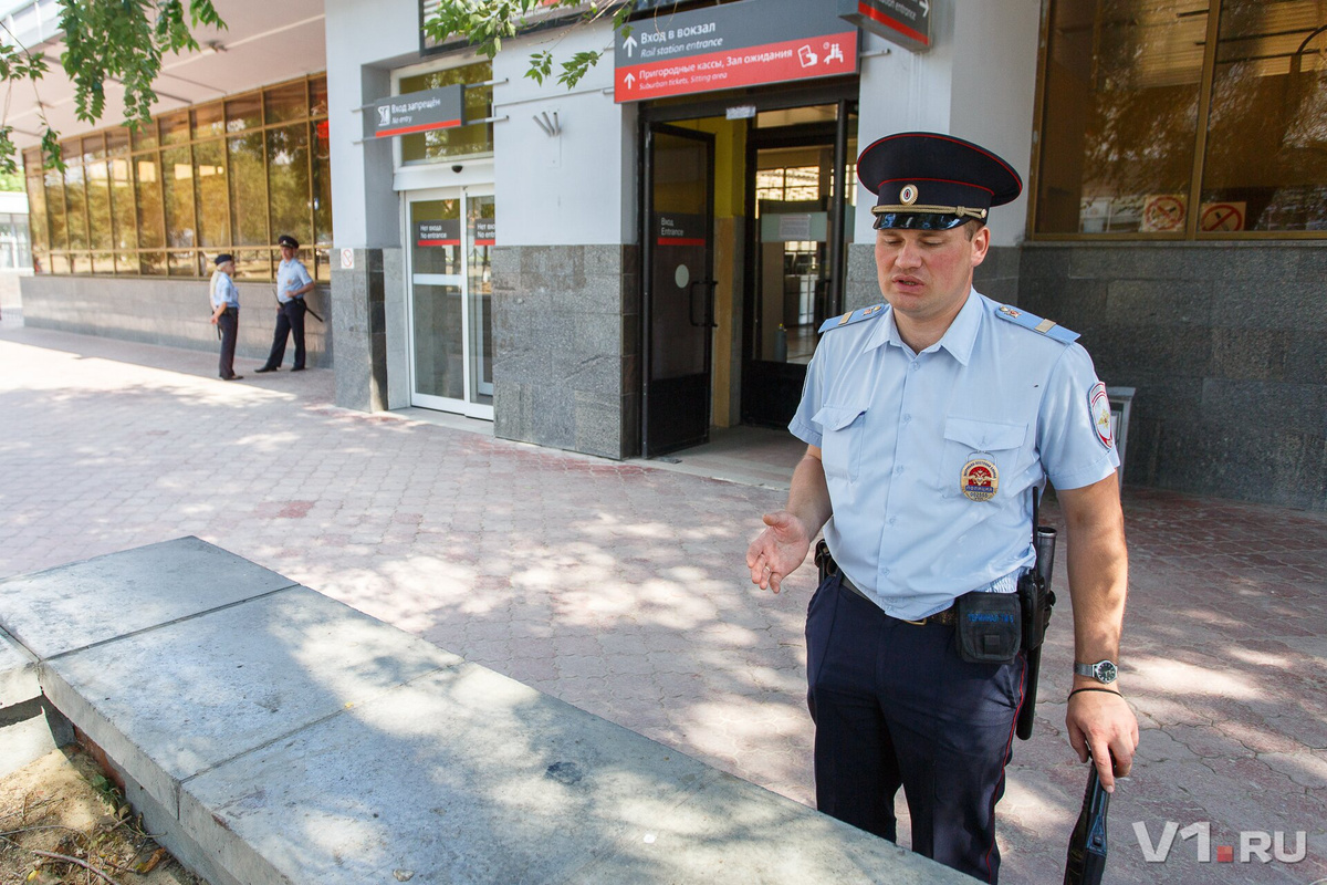 Волгоград полиция 1. Мардзикашвили Гия Константинович Волгоград. Полиция Волгоград. Полиция Волгоград Сицкий Андрей.