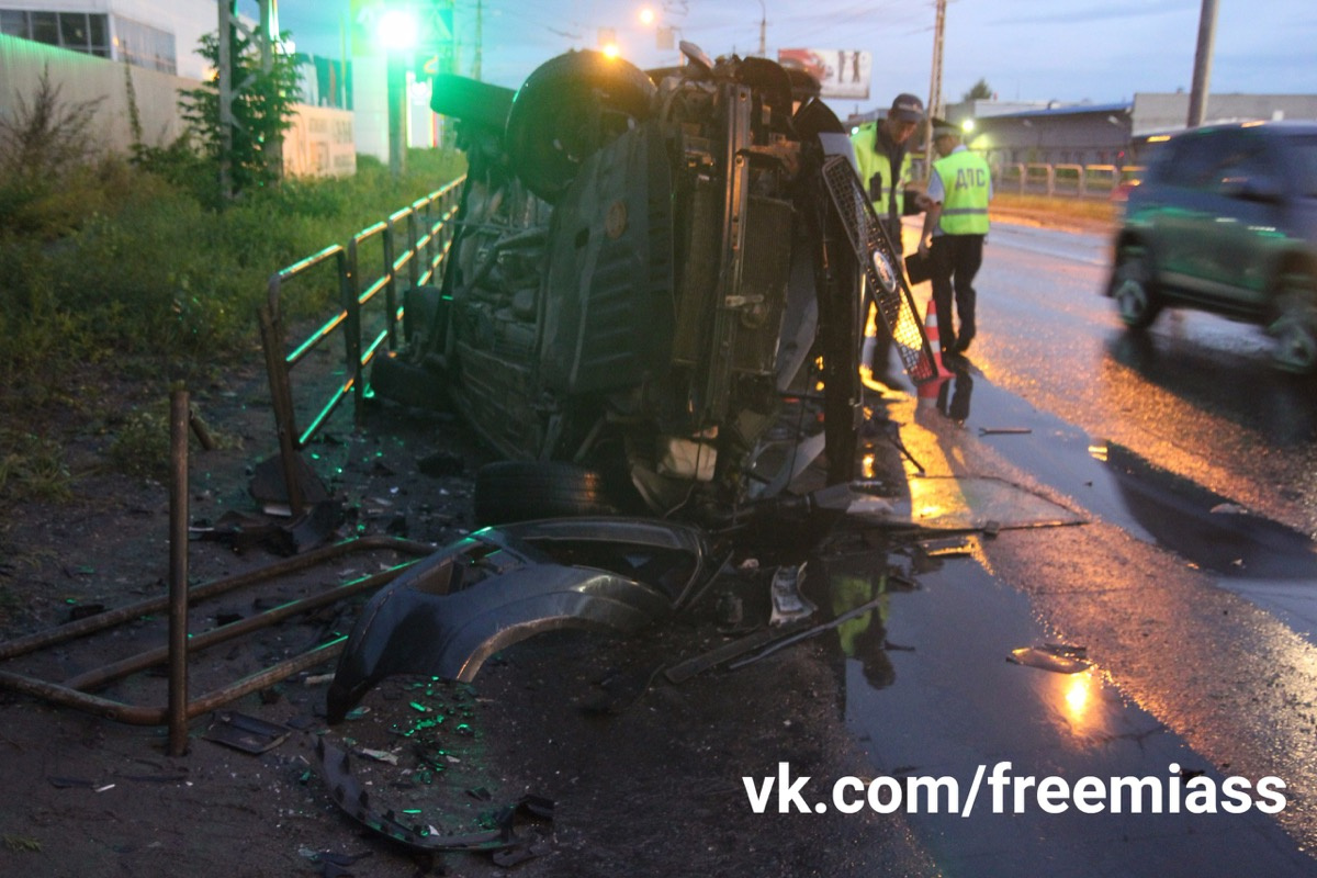 Жаловался на боль в груди и мочился кровью»: в больнице умер участник  страшного ДТП в Миассе - 14 августа 2017 - 74.ru