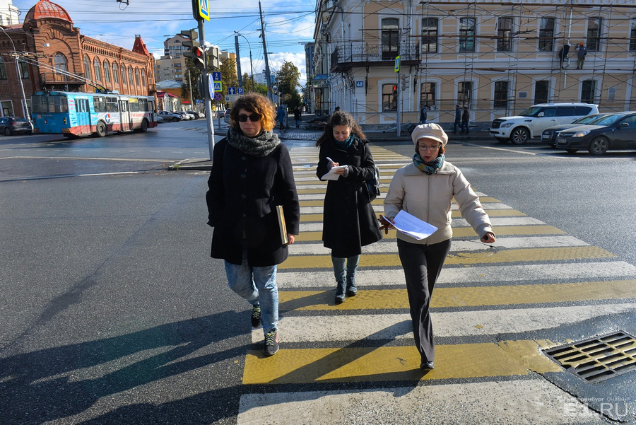 Экскурсия подходит к концу.