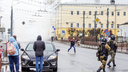 Дым, досмотры, пробки, оцепление: антитеррористическая операция в Ярославле в режиме онлайн