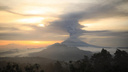 «Из вулкана идут столбы дыма»: тольяттинских туристов накрыло облаком пепла на Бали