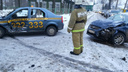 В Рыбинске в ДТП попало такси: трое человек получили травмы