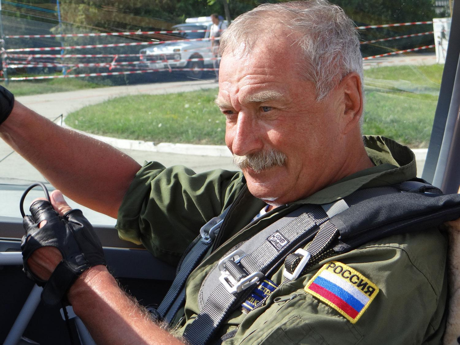 Владимир Котельников – двукратный абсолютный чемпион мира в самолетном спорте