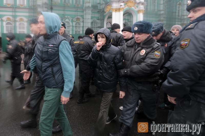 События в москве 4 ноября. Марш националистов в Москве 4 ноября. Русский марш 4 ноября 2013 Петербурге. 4 Ноября 2008. Националисты Новосибирска.